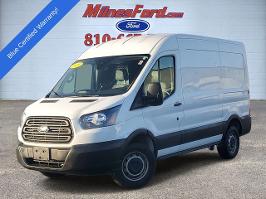 2019 Ford Transit Van with Oxford White Exterior