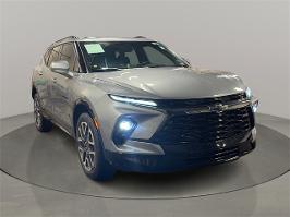 2025 Chevrolet Blazer with Sterling Gray Metallic Exterior