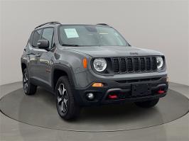 2020 Jeep Renegade with Sting-Gray Clearcoat Exterior