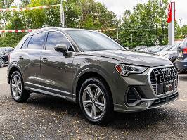 2020 Audi Q3 with Chronos Gray Metallic Exterior