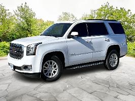 2018 GMC Yukon with WHITE Exterior
