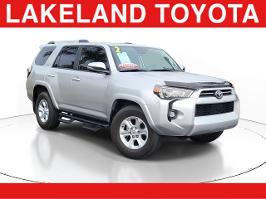 2022 Toyota 4Runner with Classic Silver Metallic Exterior