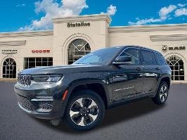 2024 Jeep Grand Cherokee 4Xe with Rocky Mountain Pearlcoat Exterior