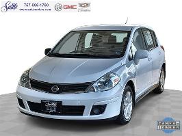 2011 Nissan Versa with Fresh Powder Exterior