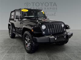 2017 Jeep Wrangler with Black Clearcoat Exterior