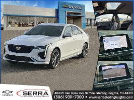 2022 Cadillac CT4 with Summit White Exterior