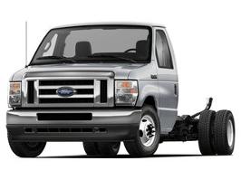 2026 Ford E-Series Cutaway with Oxford White Exterior