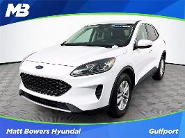 2021 Ford Escape with Oxford White Exterior