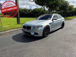 2015 BMW M5 with Silverstone Metallic Exterior