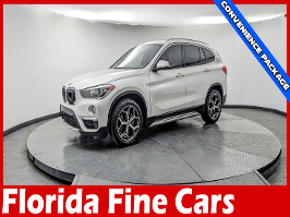 2019 BMW X1 with MINERAL WHITE METALLIC Exterior