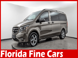 2016 Mercedes-Benz Metris Passenger Van with Dolomite Brown Metallic Exterior