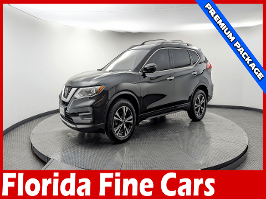 2019 Nissan Rogue with Magnetic Black Pearl Exterior