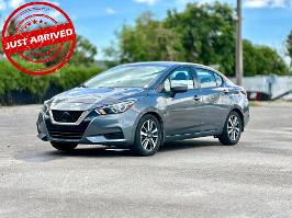 2021 Nissan Versa with Gun Metallic Exterior