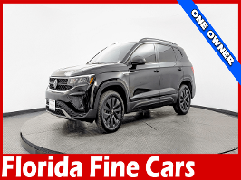 2024 Volkswagen Taos with Deep Black Pearl Exterior