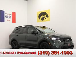 2022 Kia Sorento with Green Exterior