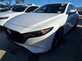 2024 Mazda Mazda3 Hatchback with Snowflake White Pearl Mica Exterior