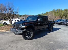 2022 Jeep Gladiator with Black Clearcoat Exterior