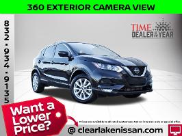 2022 Nissan Rogue Sport with Magnetic Black Pearl Exterior