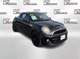 2013 MINI Cooper Coupe with Black Roof and Mirror Caps Exterior