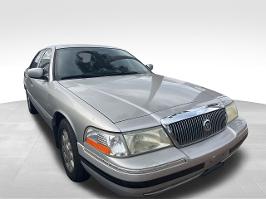 2004 Mercury Grand Marquis with Silver Birch Clearcoat Metallic Exterior