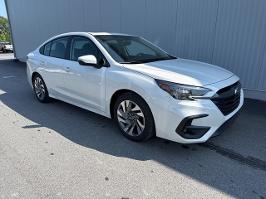 2025 Subaru Legacy with CRYSTAL WHITE PEARL Exterior