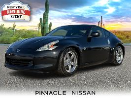 2009 Nissan 370Z with Magnetic Black Exterior