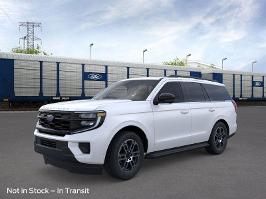 2025 Ford Expedition with Star White Metallic Tri-Coat Exterior