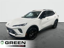 2025 Buick Envision with Summit White Exterior