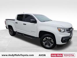 2021 Chevrolet Colorado with Summit White Exterior