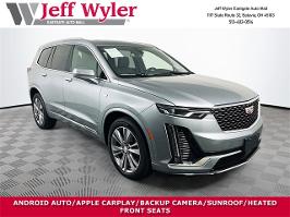 2023 Cadillac XT6 with Argent Silver Metallic Exterior
