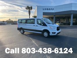2021 Ford Transit Passenger Wagon with Oxford White Exterior