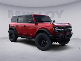 2025 Ford Bronco with Ruby Red Metallic Exterior