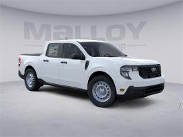 2026 Ford Maverick with Oxford White Exterior