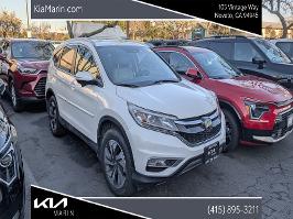 2015 Honda CR-V with White Exterior
