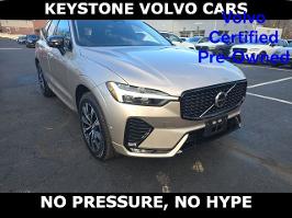 2025 Volvo XC60 with Bright Dusk Metallic Exterior