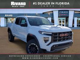 2026 GMC Canyon with Summit White Exterior