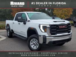 2024 GMC Sierra 3500HD with Summit White Exterior