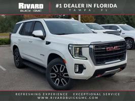 2024 GMC Yukon with White Frost Tricoat Exterior