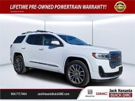 2020 GMC Acadia with Summit White Exterior