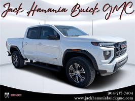 2023 GMC Canyon with Summit White Exterior