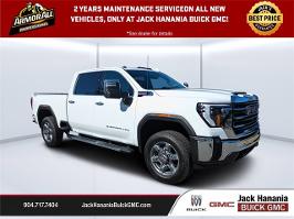 2026 GMC Sierra 2500HD with Summit White Exterior