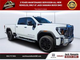 2026 GMC Sierra 2500HD with Summit White Exterior