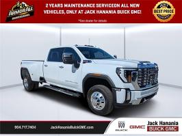 2026 GMC Sierra 3500HD with Glacier White Exterior