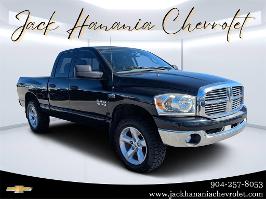2008 Dodge Ram 1500 with Brilliant Black Crystal Pearlcoat Exterior