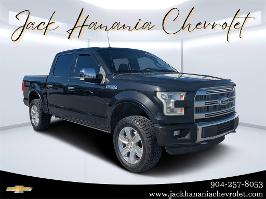 2015 Ford F-150 with Tuxedo Black Metallic Exterior