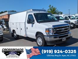 2026 Ford E-Series Cutaway with Oxford White Exterior