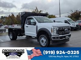 2026 Ford Super Duty F-450 DRW with Oxford White Exterior