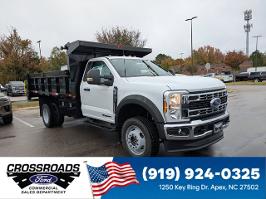 2026 Ford Super Duty F-550 DRW with Oxford White Exterior