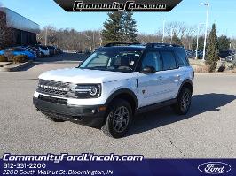 2024 Ford Bronco Sport with Oxford White Exterior