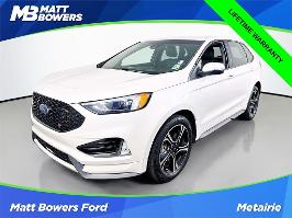 2019 Ford Edge with White Platinum Exterior